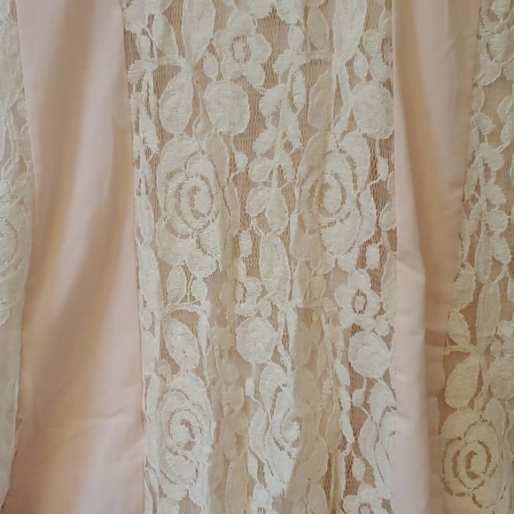 1920s Vintage Style Wedding Dress - Picture 3 of 5